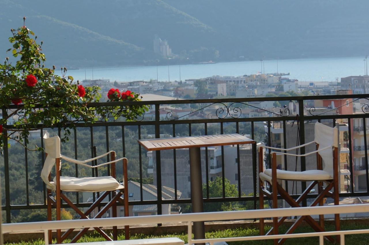 Τhe Sunny Apartments Igoumenitsa Eksteriør billede